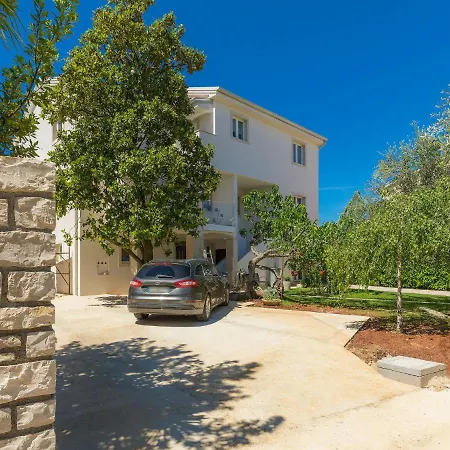 Mira-4 By Interhome 公寓